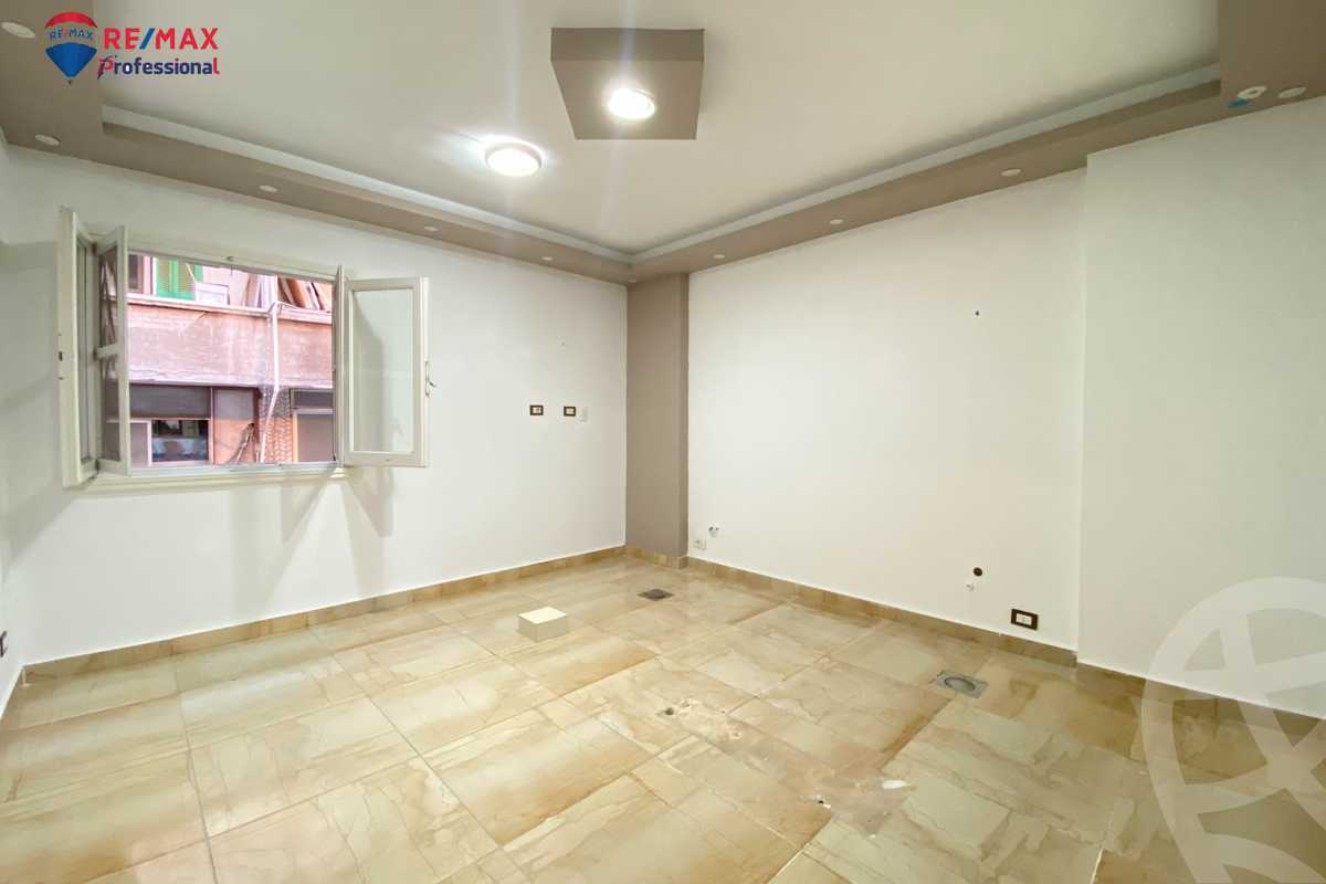 https://aqarmap.com.eg/ar/listing/6356965-for-rent-alexandria-ganaklis-shr-bw-qyr-tryq-lhry