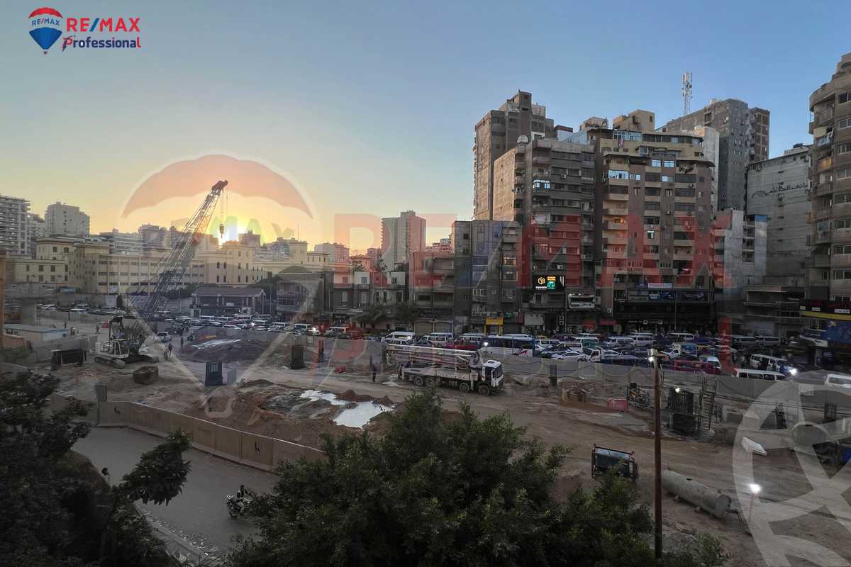 https://aqarmap.com.eg/ar/listing/6374399-for-sale-alexandria-sydy-bshr-shr-mlk-hfny