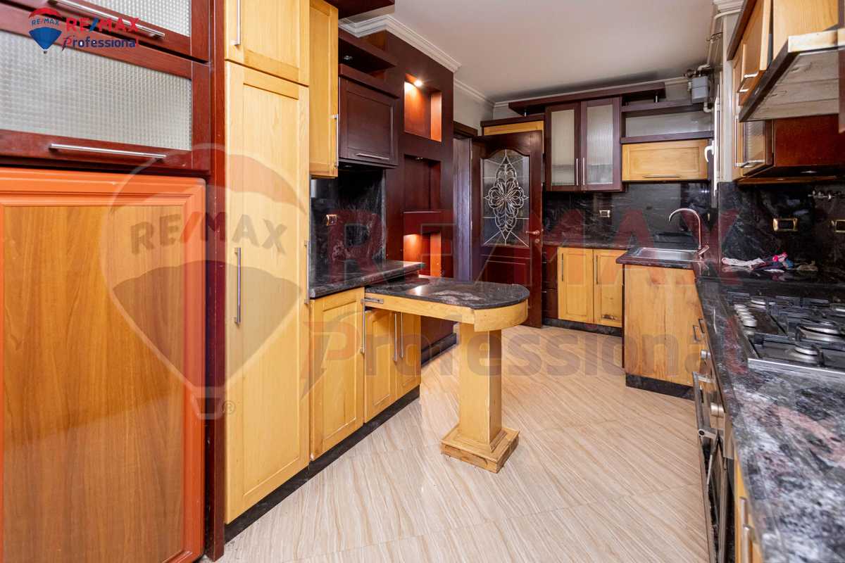 https://aqarmap.com.eg/ar/listing/6374684-for-sale-alexandria-smouha-zaki-ragab-st