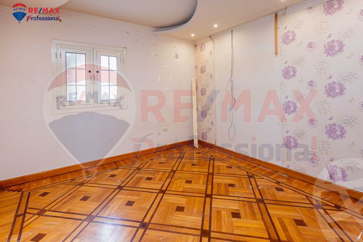 https://aqarmap.com.eg/ar/listing/6374684-for-sale-alexandria-smouha-zaki-ragab-st