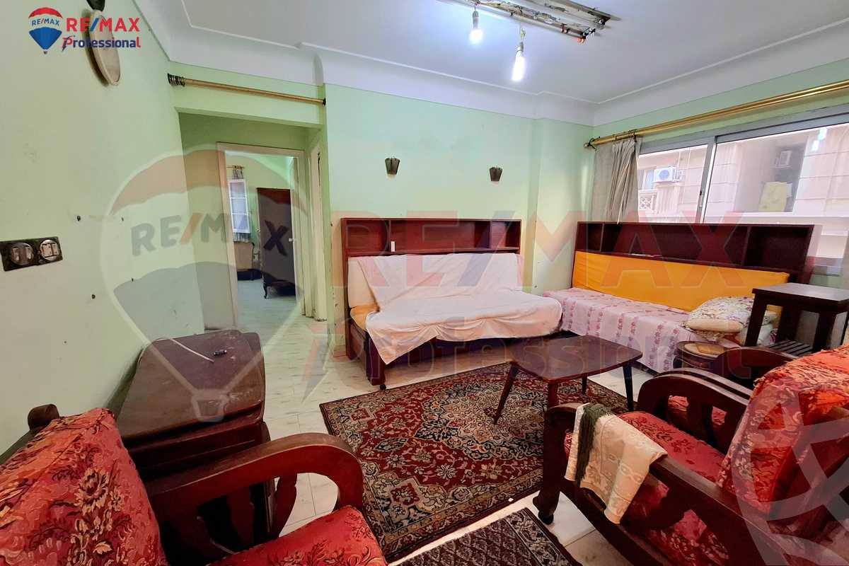 https://aqarmap.com.eg/ar/listing/6374759-for-sale-alexandria-bolekly-abd-el-salam-aref-st