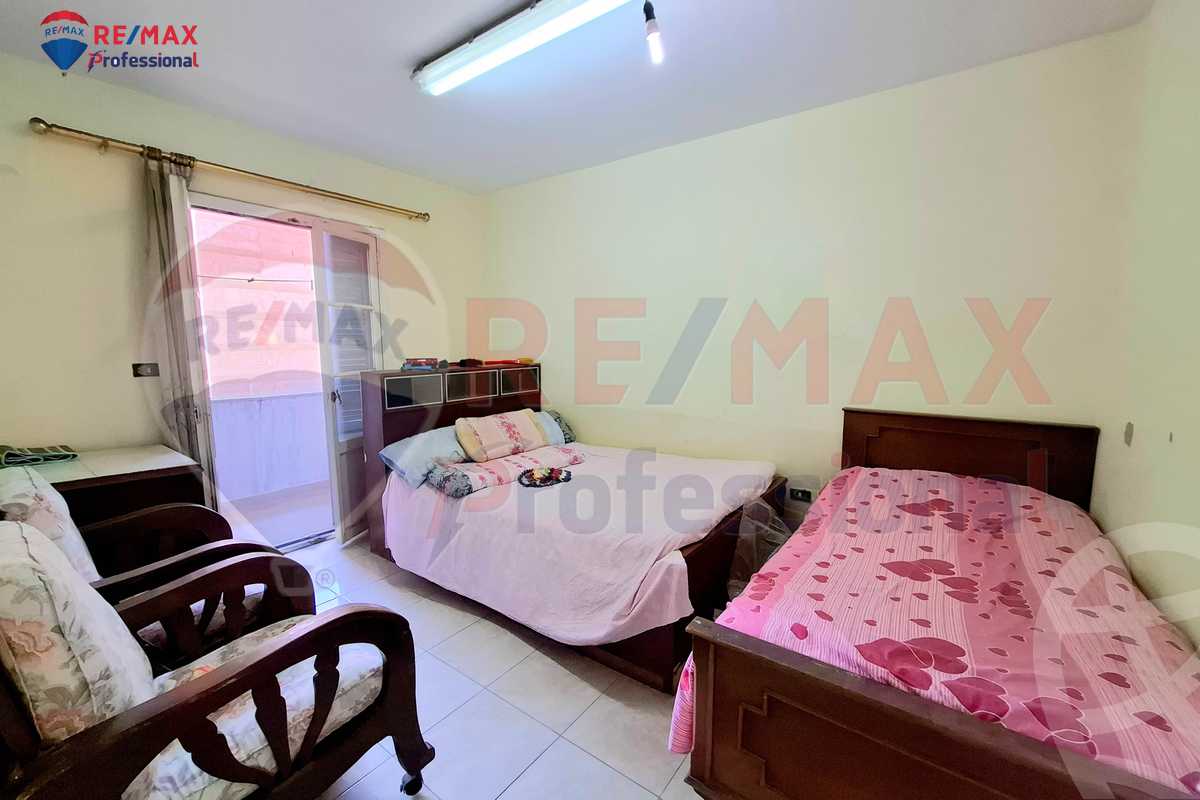 https://aqarmap.com.eg/ar/listing/6374759-for-sale-alexandria-bolekly-abd-el-salam-aref-st