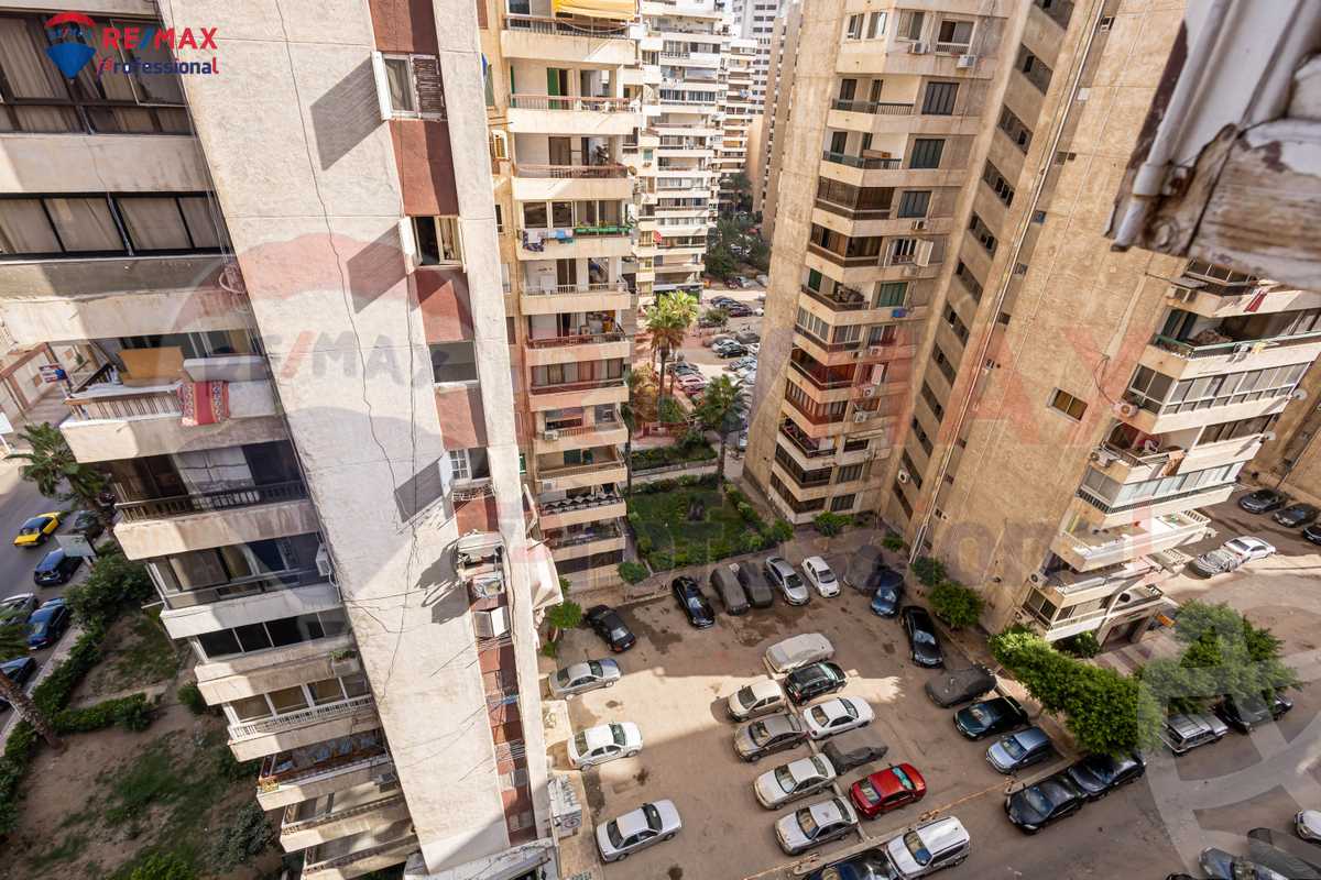 https://aqarmap.com.eg/en/listing/6374817-for-sale-alexandria-bw-qyr-masaken-al-dobat-st
