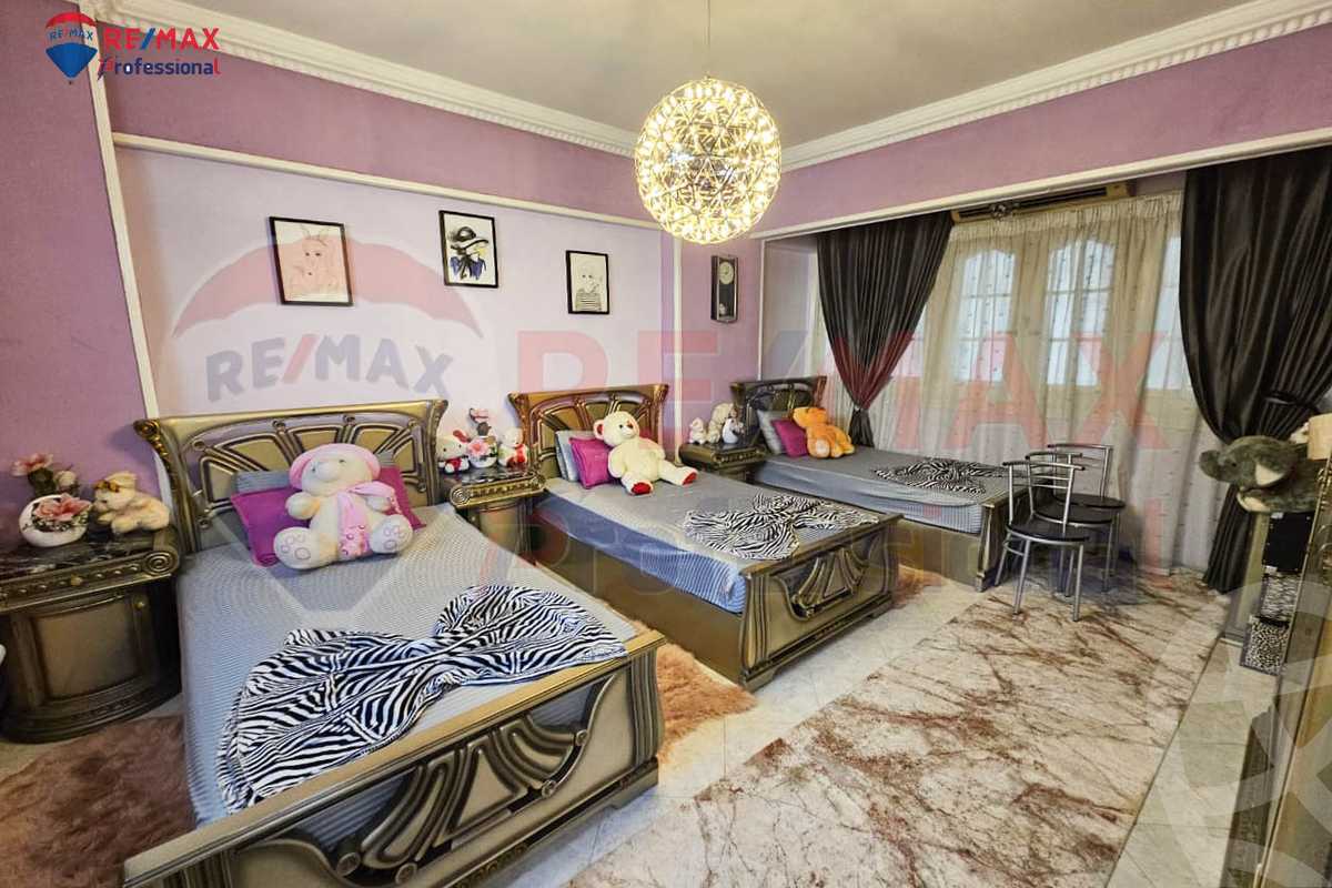 https://aqarmap.com.eg/ar/listing/6374979-for-sale-alexandria-sporting-shr-bwr-s-yd