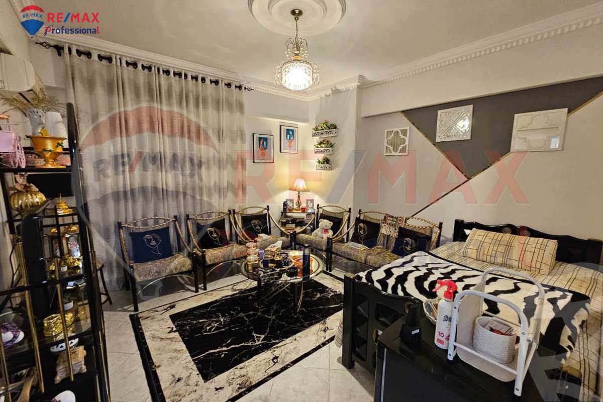 https://aqarmap.com.eg/ar/listing/6374979-for-sale-alexandria-sporting-shr-bwr-s-yd