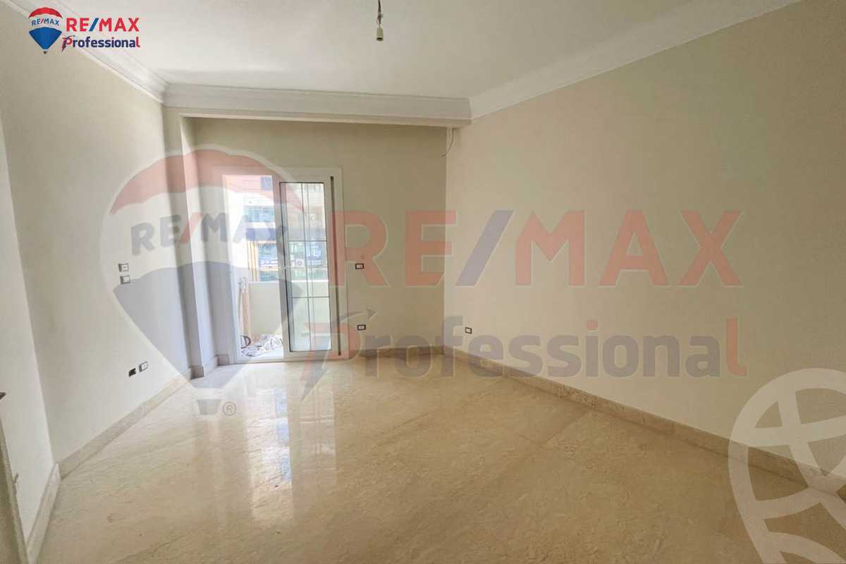 https://aqarmap.com.eg/ar/listing/6379323-for-rent-alexandria-roshdy-shr-bw-qyr-tryq-lhry