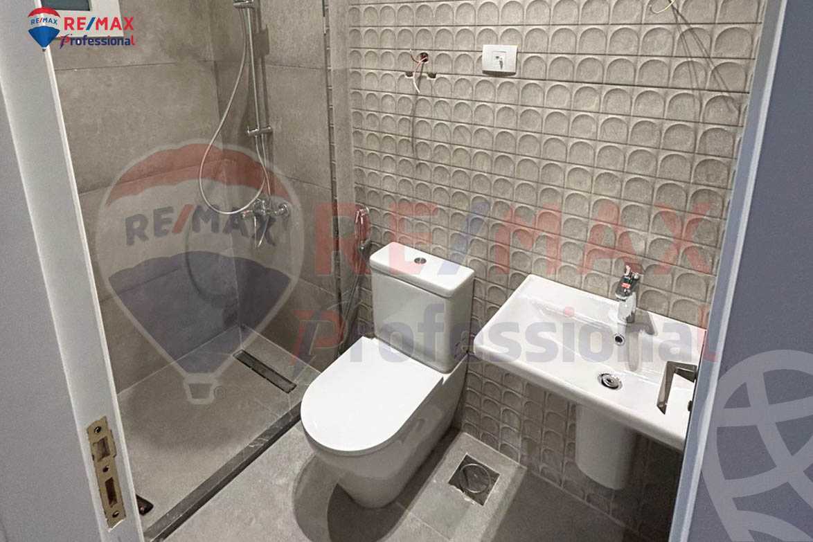 https://aqarmap.com.eg/ar/listing/6379323-for-rent-alexandria-roshdy-shr-bw-qyr-tryq-lhry