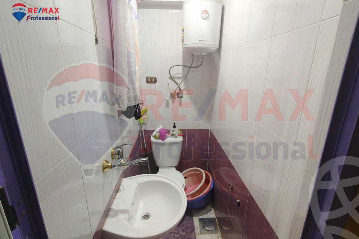 https://aqarmap.com.eg/ar/listing/6379459-for-sale-alexandria-glim-al-azaa-st