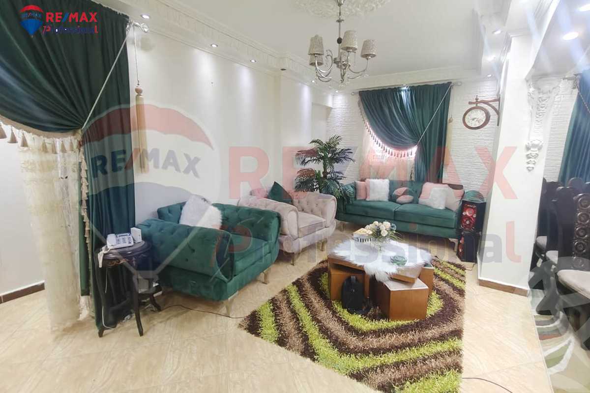 https://aqarmap.com.eg/ar/listing/6379459-for-sale-alexandria-glim-al-azaa-st