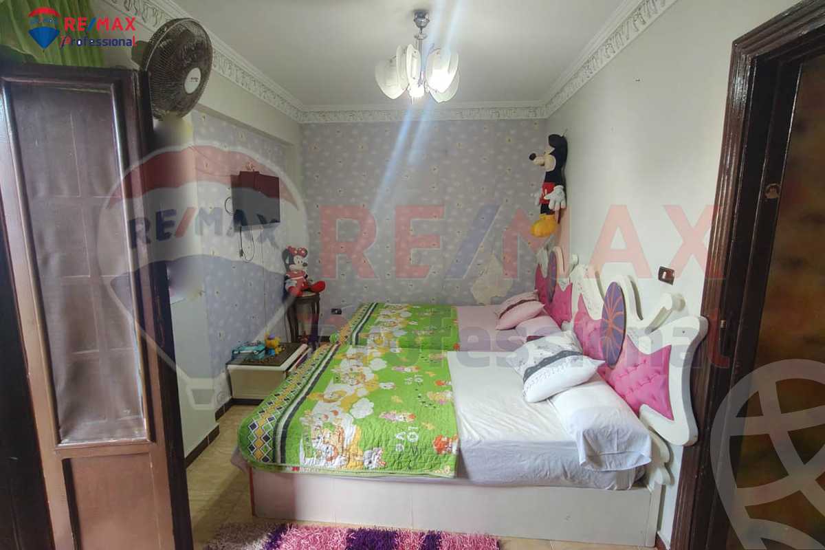https://aqarmap.com.eg/ar/listing/6379459-for-sale-alexandria-glim-al-azaa-st