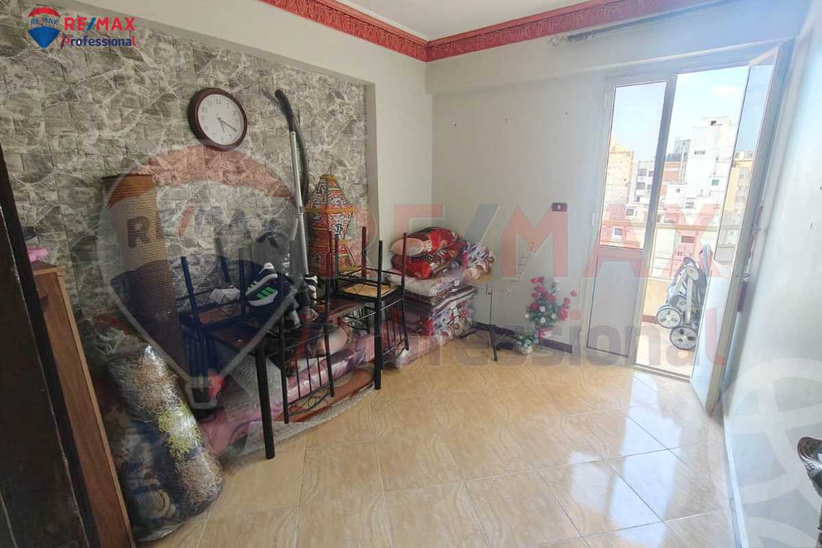 https://aqarmap.com.eg/ar/listing/6379459-for-sale-alexandria-glim-al-azaa-st