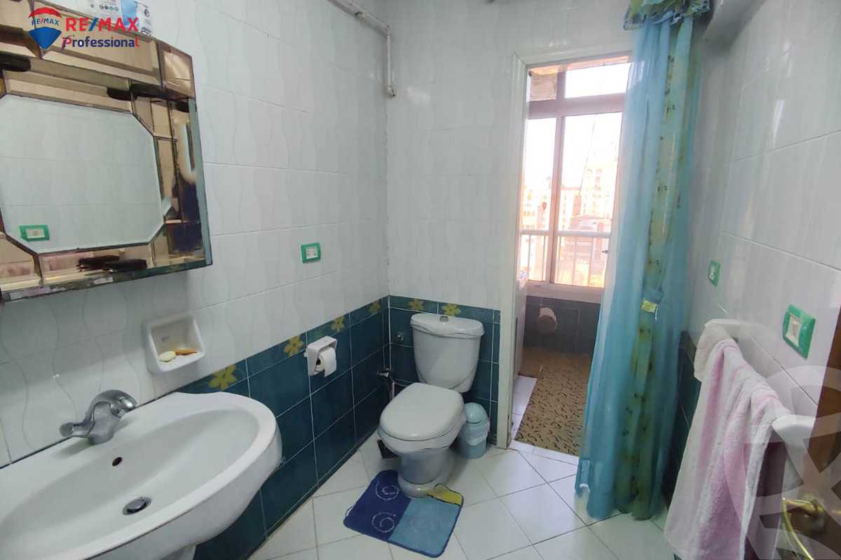 https://aqarmap.com.eg/en/listing/6382741-for-sale-alexandria-sydy-bshr-sydy-bshr-bhry-shr-khld-bn-lwlyd