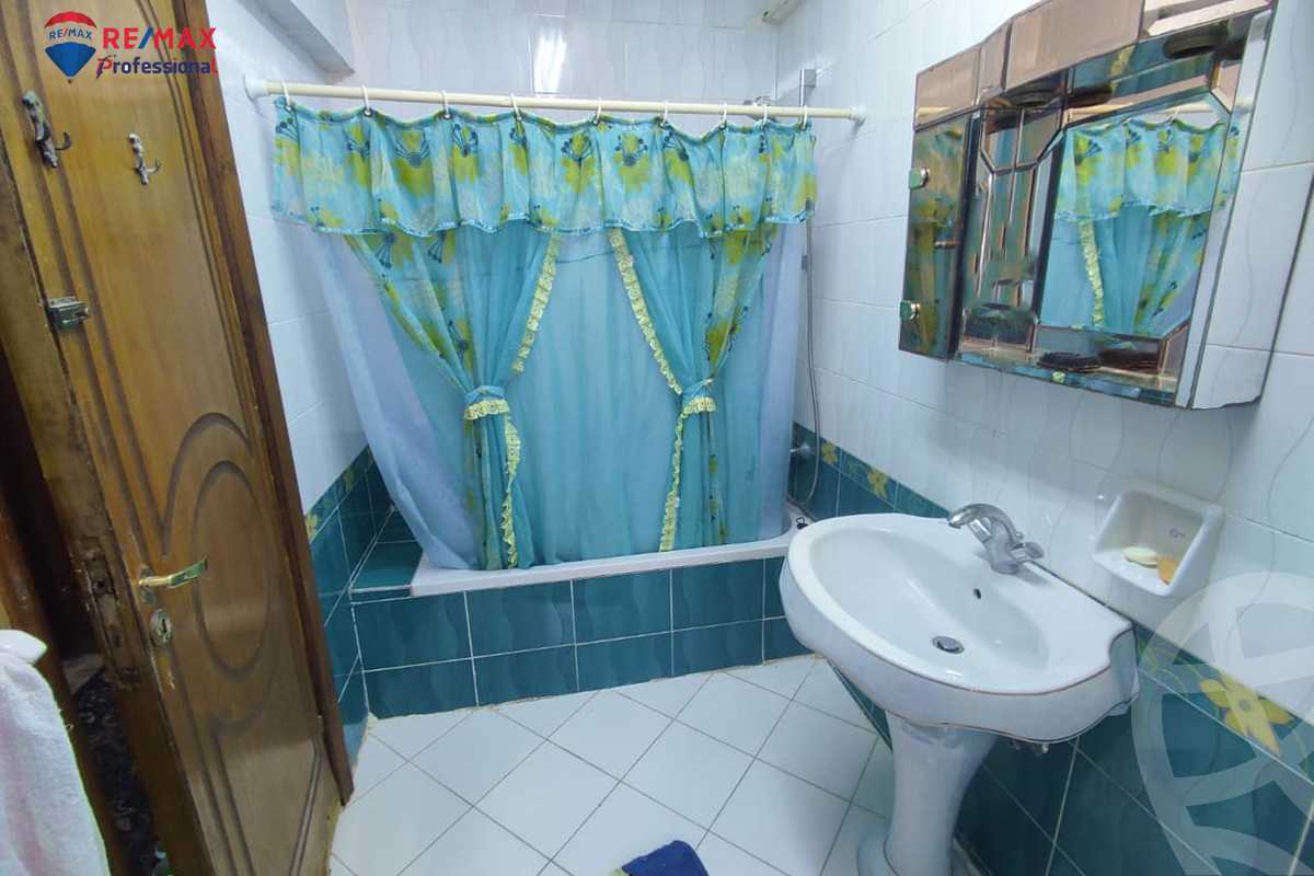 https://aqarmap.com.eg/en/listing/6382741-for-sale-alexandria-sydy-bshr-sydy-bshr-bhry-shr-khld-bn-lwlyd