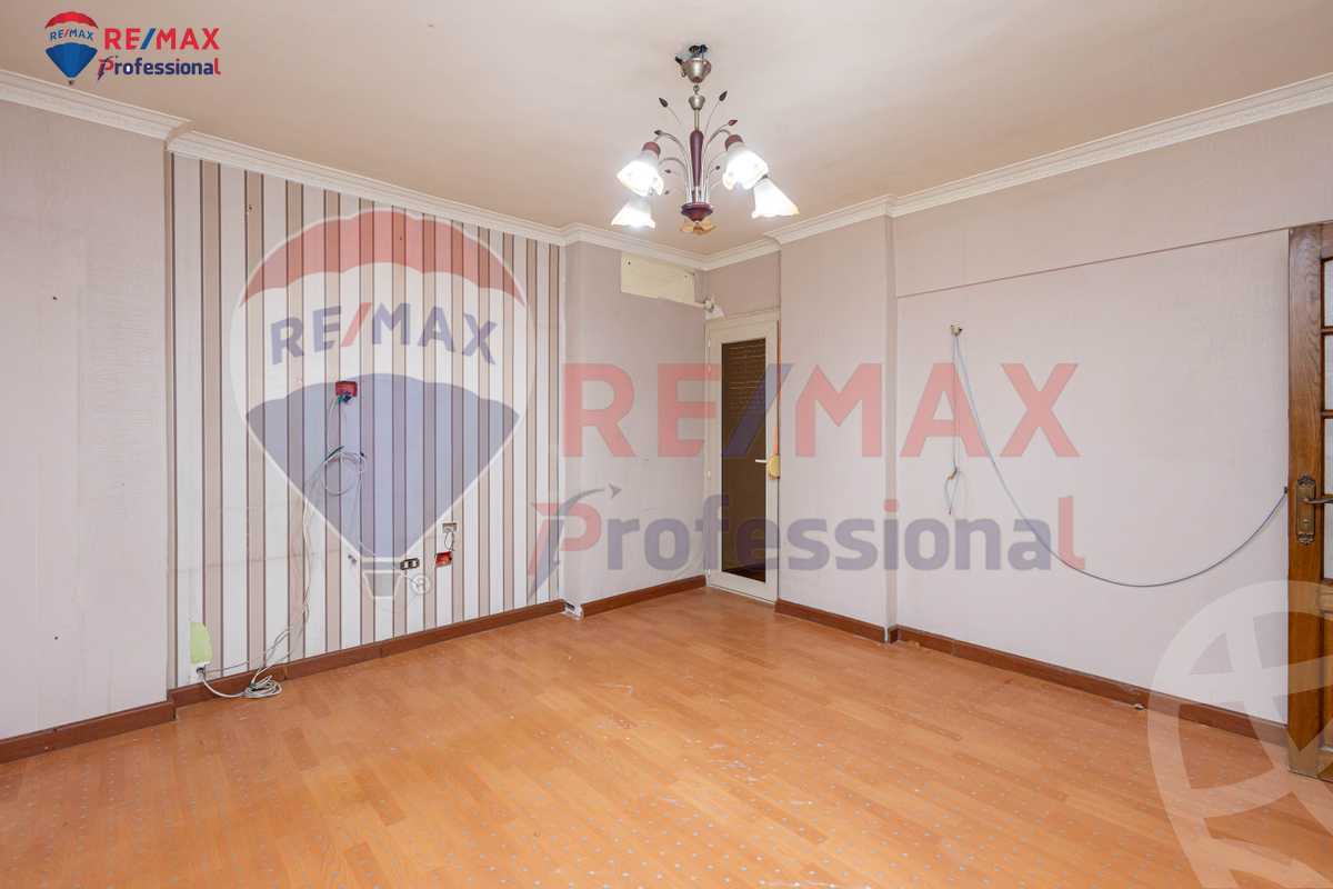 https://aqarmap.com.eg/ar/listing/6384558-for-sale-alexandria-cleopatra-tryq-ljysh