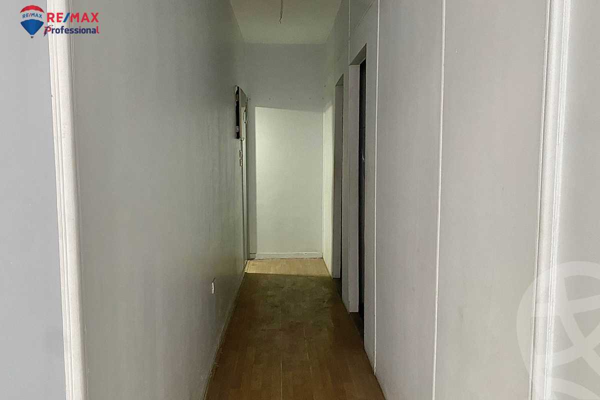 https://aqarmap.com.eg/ar/listing/6384883-for-sale-alexandria-miami-khld-bn-lwlyd