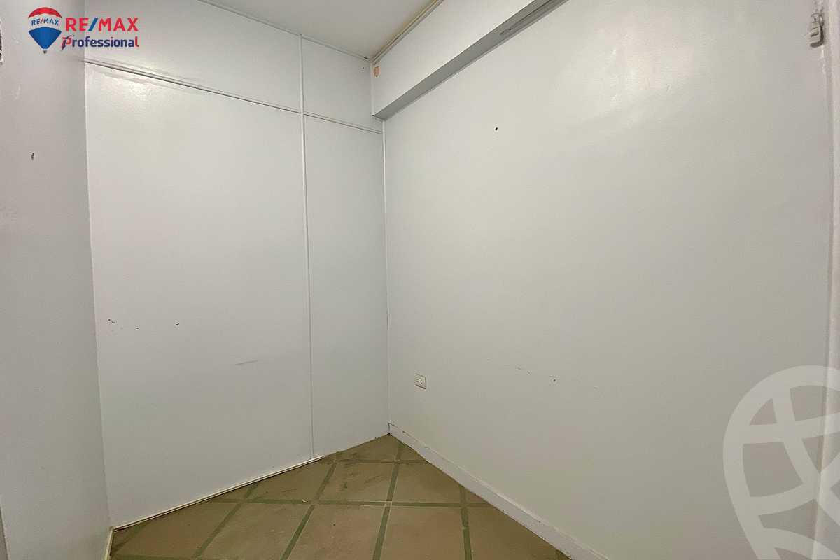 https://aqarmap.com.eg/ar/listing/6384883-for-sale-alexandria-miami-khld-bn-lwlyd