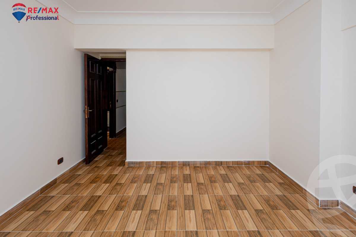 https://aqarmap.com.eg/en/listing/6385104-for-sale-alexandria-glim-shr-ljysh