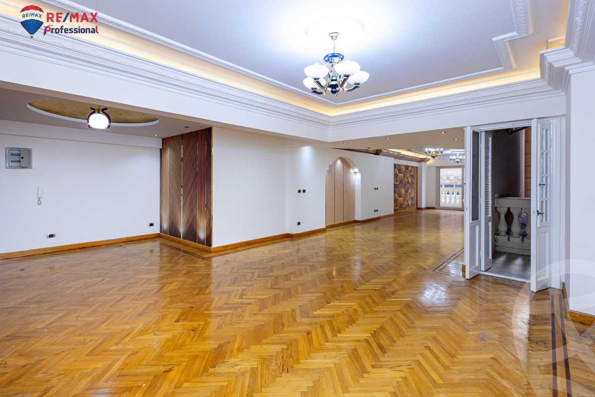 https://aqarmap.com.eg/en/listing/6385104-for-sale-alexandria-glim-shr-ljysh