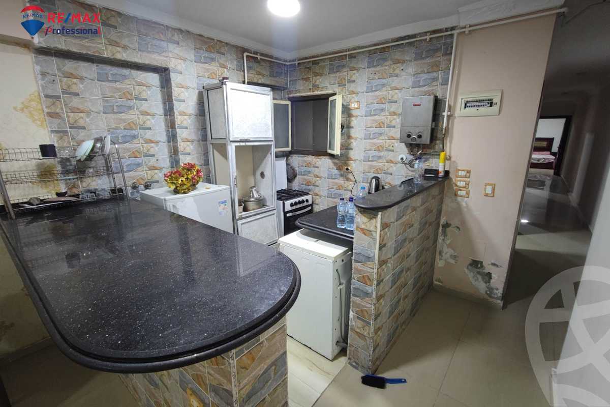 https://aqarmap.com.eg/ar/listing/6390438-for-sale-alexandria-sydy-bshr-sydy-bshr-bhry-shr-khld-bn-lwlyd