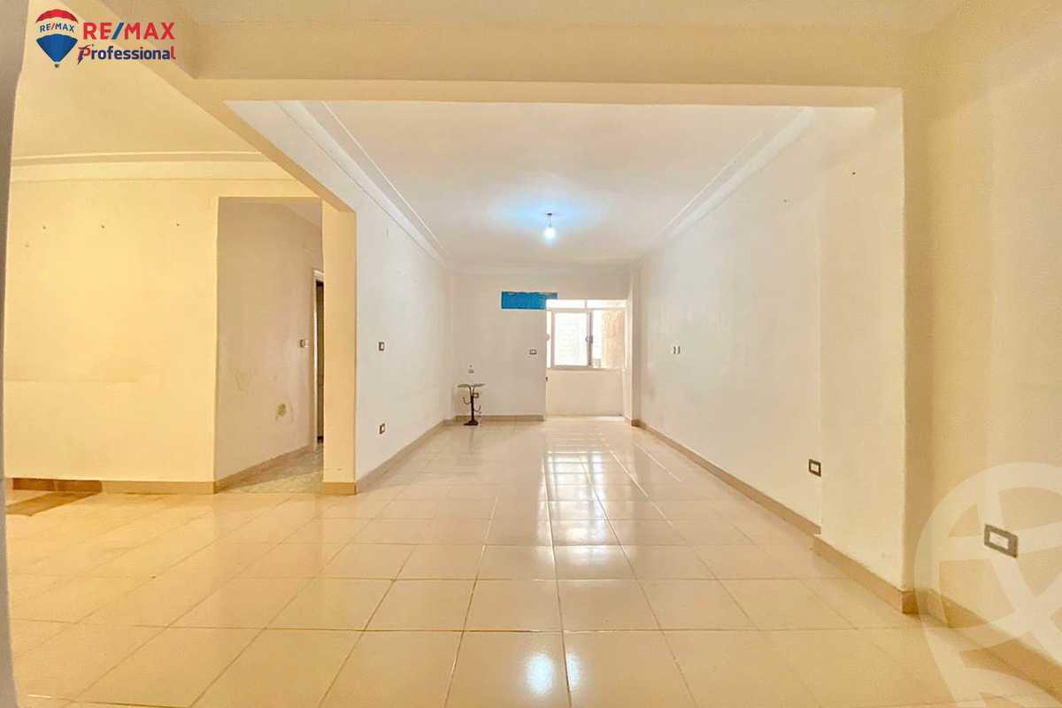 https://aqarmap.com.eg/ar/listing/6394929-for-sale-alexandria-lauran-ibrahim-naseer-st