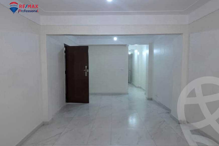https://aqarmap.com.eg/ar/listing/6400426-for-sale-alexandria-saba-basha-abd-el-salam-aref-st