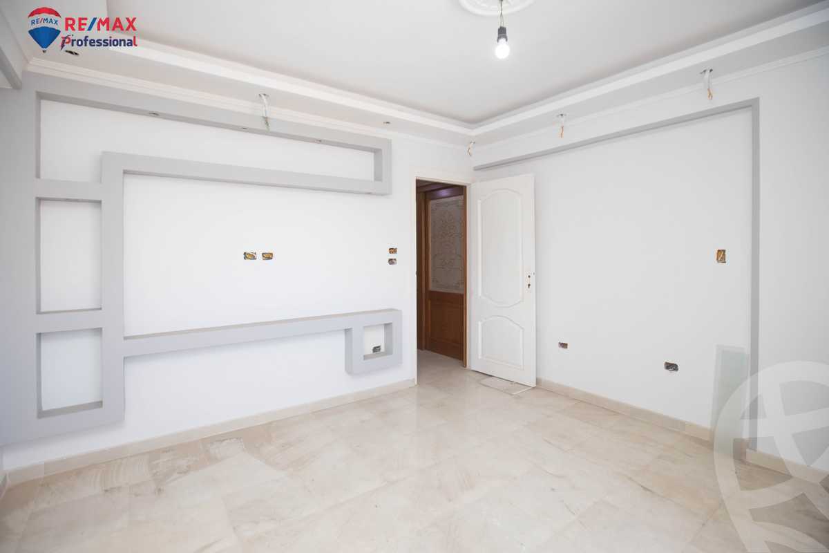 https://aqarmap.com.eg/en/listing/6433006-for-sale-alexandria-sporting-abou-quer-st
