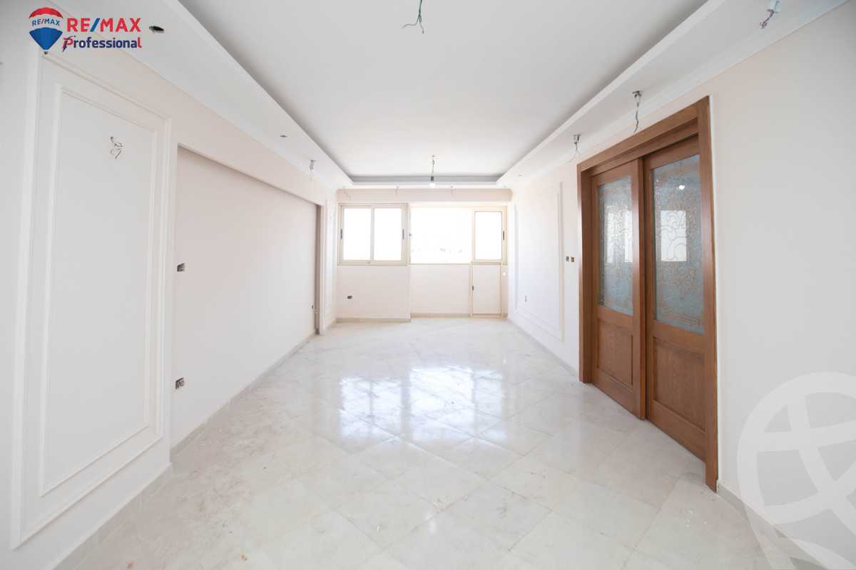 https://aqarmap.com.eg/en/listing/6433006-for-sale-alexandria-sporting-abou-quer-st