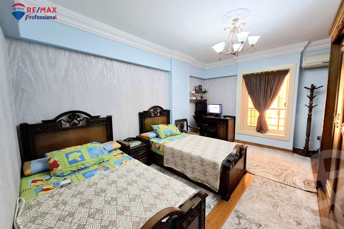 https://aqarmap.com.eg/en/listing/6458663-for-sale-alexandria-lauran-el-gaish-rd