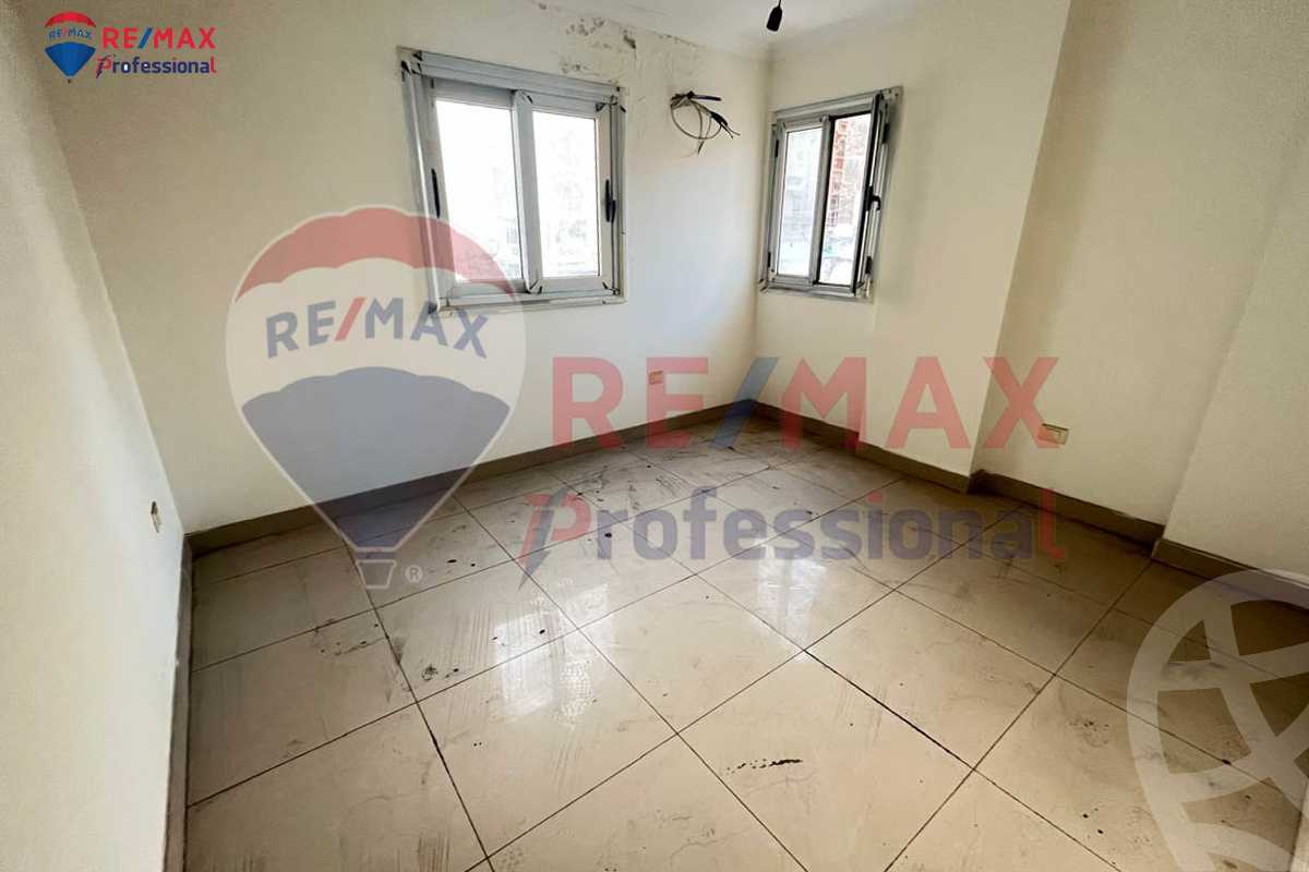 https://aqarmap.com.eg/en/listing/6526280-for-rent-alexandria-lauran-mohammed-al-eqbal-st
