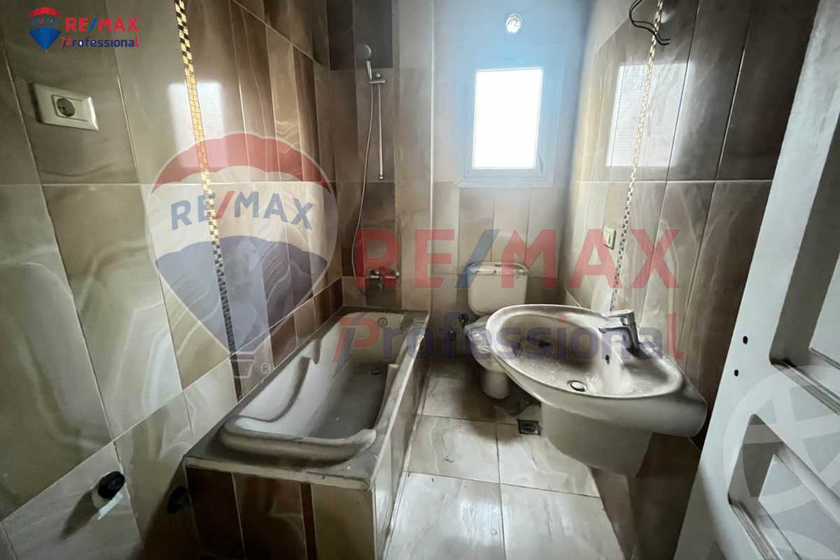 https://aqarmap.com.eg/en/listing/6526280-for-rent-alexandria-lauran-mohammed-al-eqbal-st