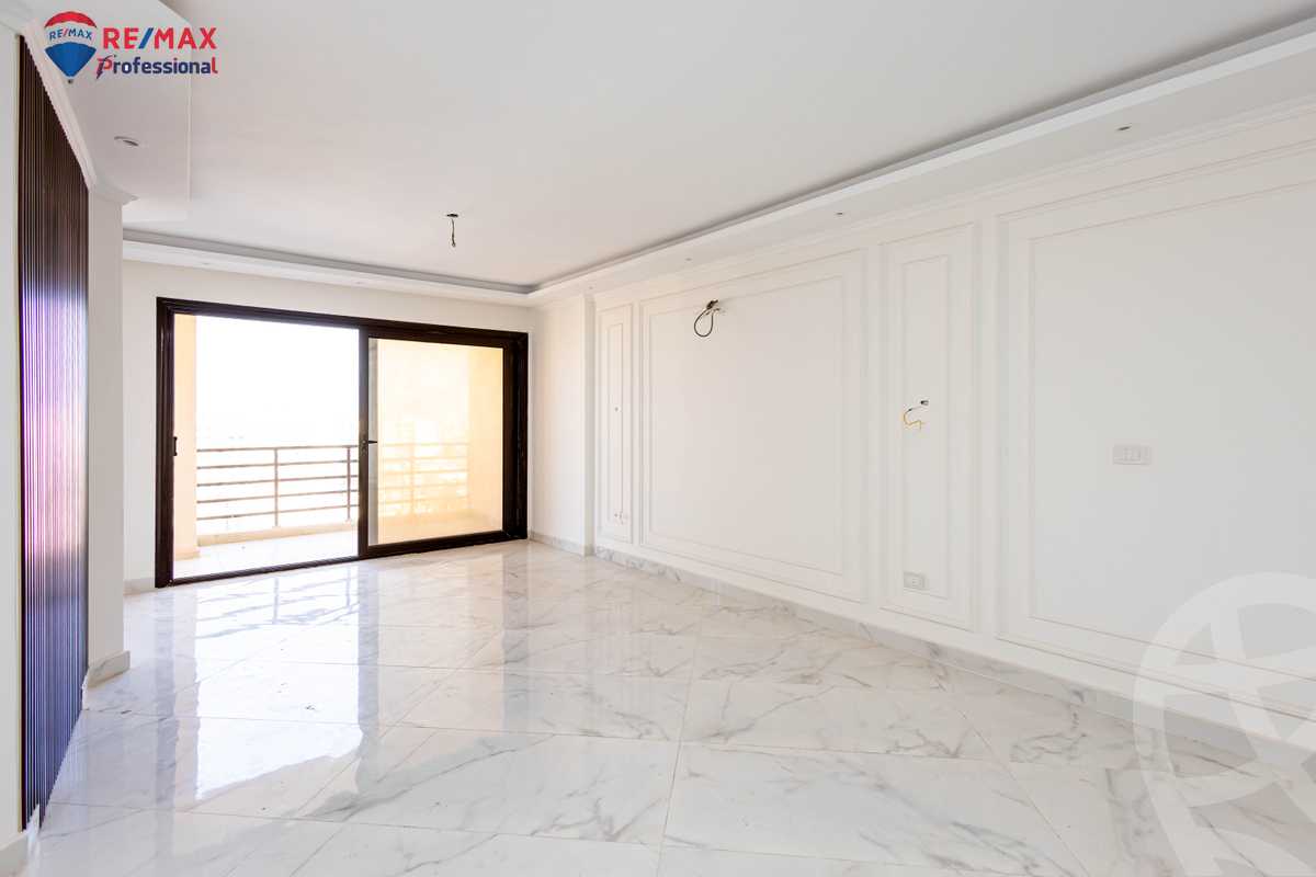 https://aqarmap.com.eg/en/listing/6535551-for-sale-alexandria-smouha-elshohada-square-rd
