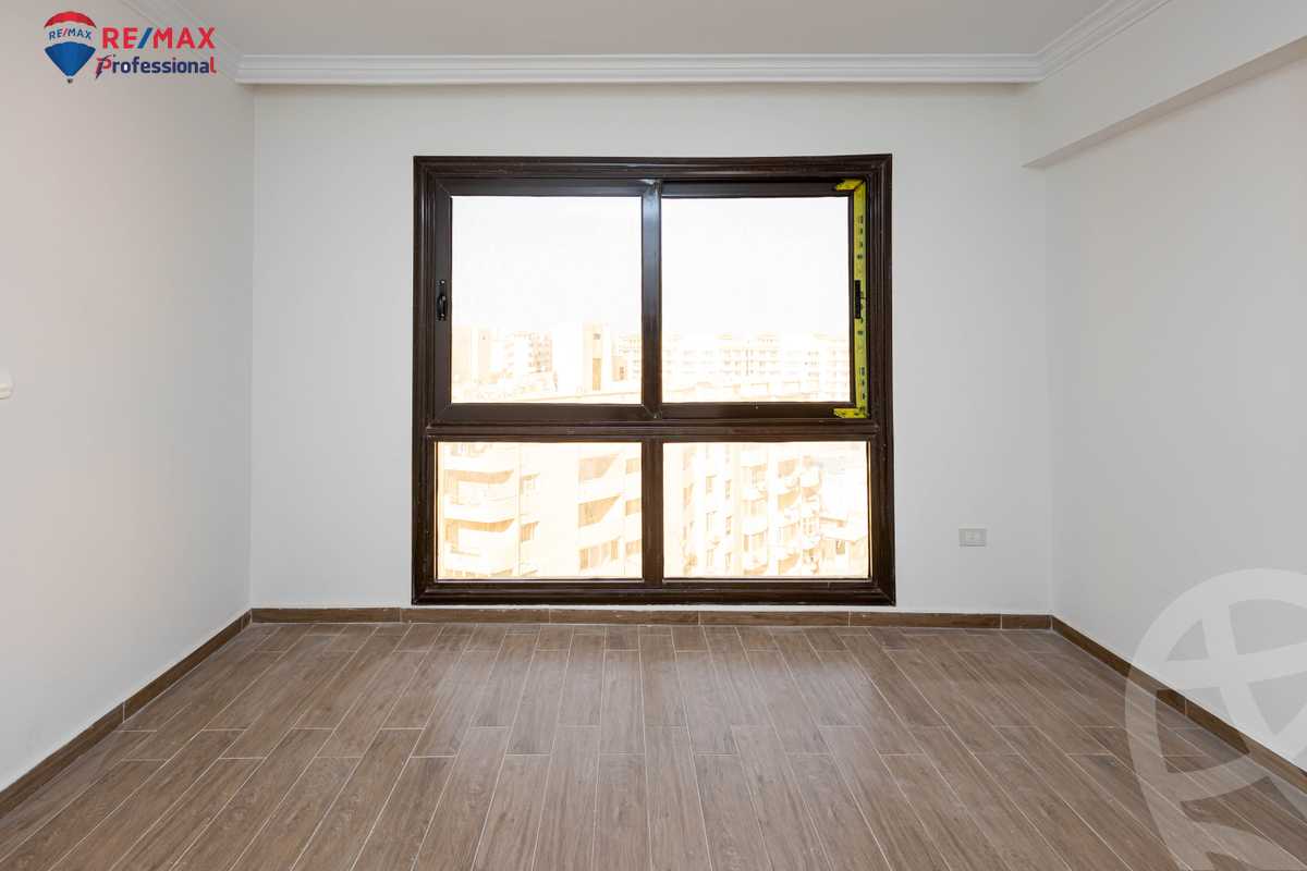 https://aqarmap.com.eg/en/listing/6535551-for-sale-alexandria-smouha-elshohada-square-rd