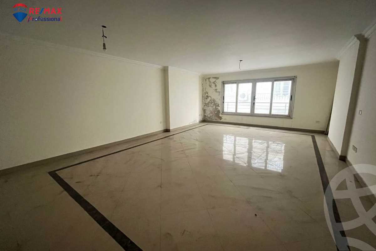 https://aqarmap.com.eg/ar/listing/6526280-for-rent-alexandria-lauran-mohammed-al-eqbal-st