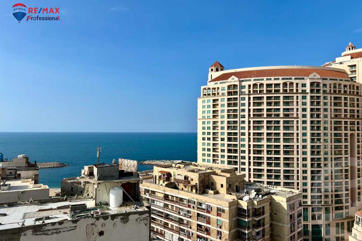 https://aqarmap.com.eg/ar/listing/6485091-for-rent-alexandria-sn-styfnw-abd-el-salam-aref-st