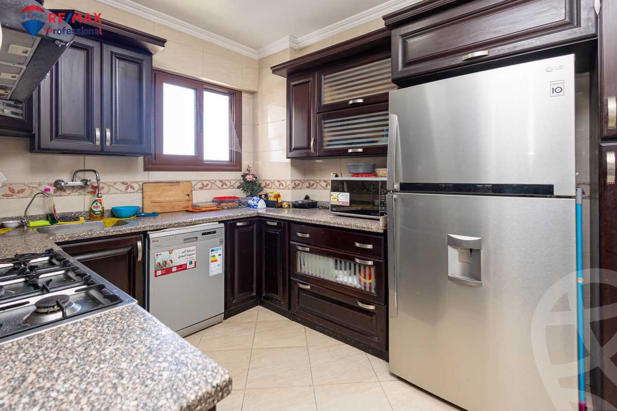 https://aqarmap.com.eg/en/listing/6455118-for-sale-alexandria-lauran-shaarawy-st