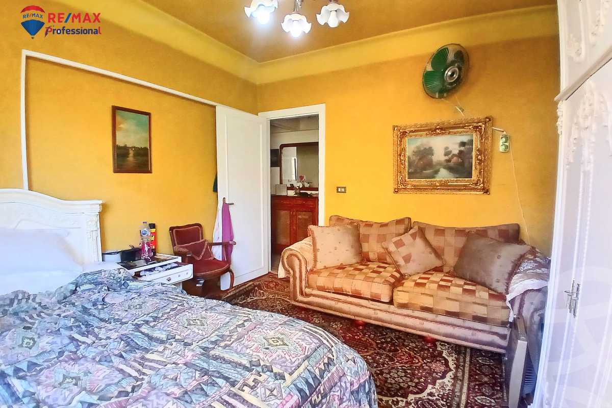 https://aqarmap.com.eg/en/listing/6455476-for-sale-alexandria-lauran-shaarawy-st