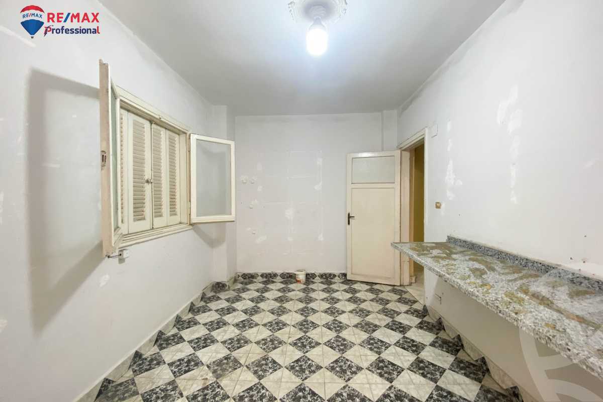https://aqarmap.com.eg/en/listing/6542838-for-rent-alexandria-smouha-mostafa-kamel-st