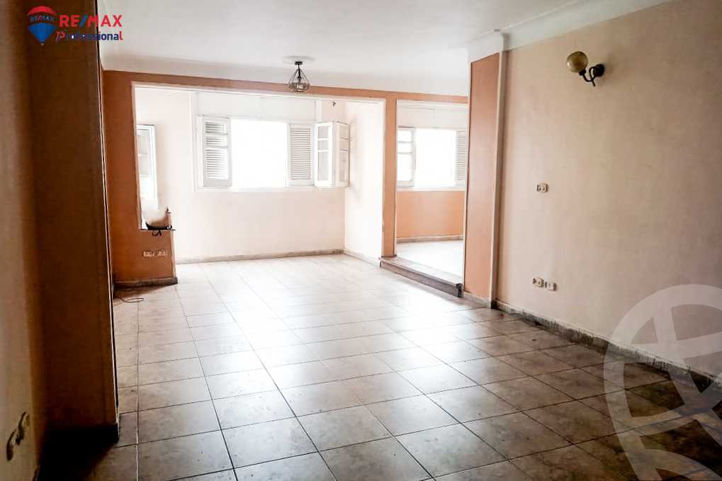 https://aqarmap.com.eg/ar/listing/6550836-for-rent-alexandria-bolekly-abou-quer-st