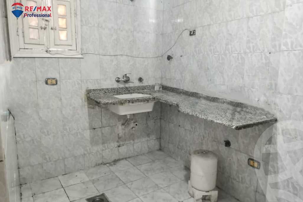 https://aqarmap.com.eg/ar/listing/6550836-for-rent-alexandria-bolekly-abou-quer-st