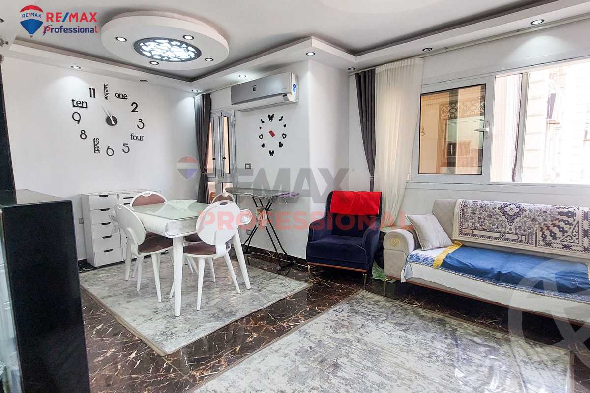https://aqarmap.com.eg/en/listing/6571260-for-sale-alexandria-el-chatby-omar-lotfy-st