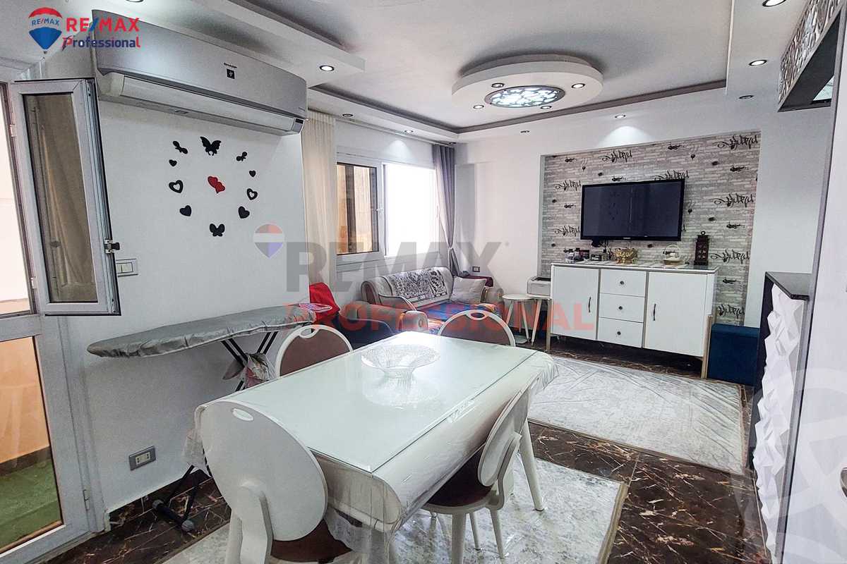 https://aqarmap.com.eg/en/listing/6571260-for-sale-alexandria-el-chatby-omar-lotfy-st