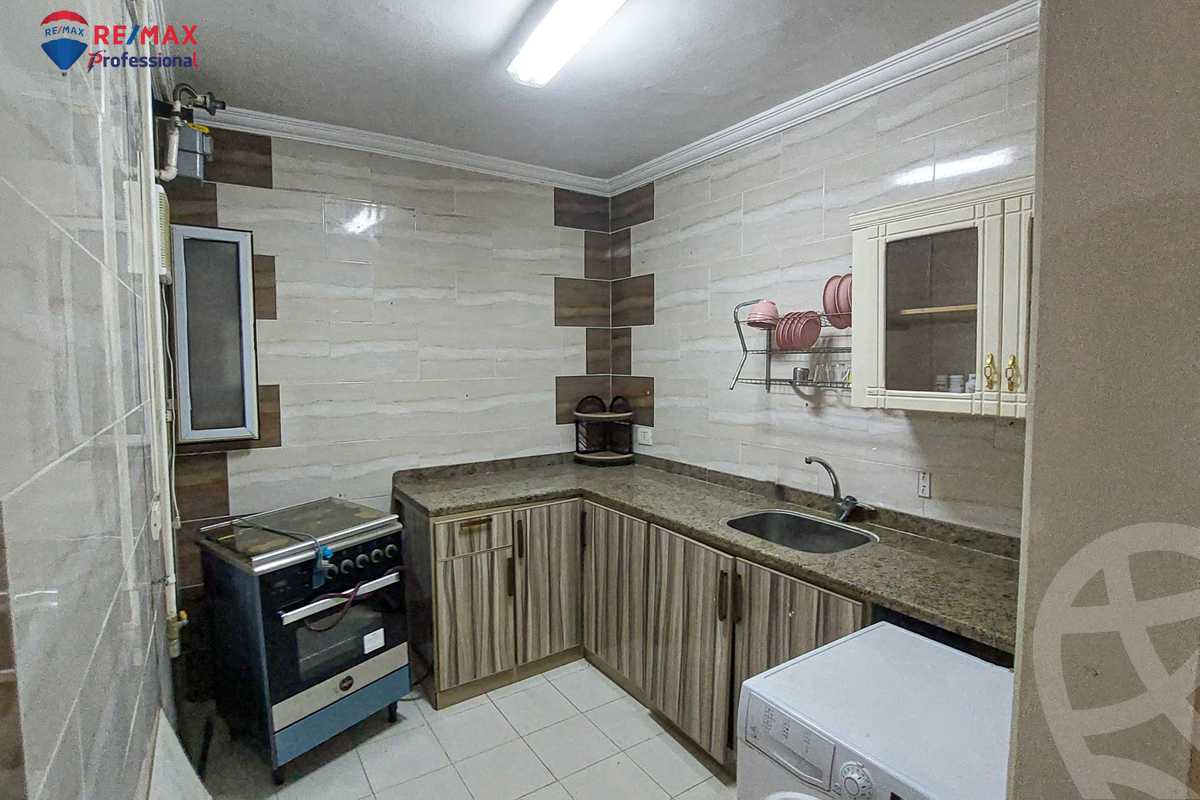 https://aqarmap.com.eg/en/listing/6573895-for-rent-alexandria-el-chatby-port-said-street