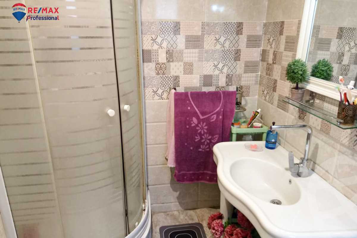 https://aqarmap.com.eg/ar/listing/6585326-for-sale-alexandria-lauran-mohammed-al-eqbal-st