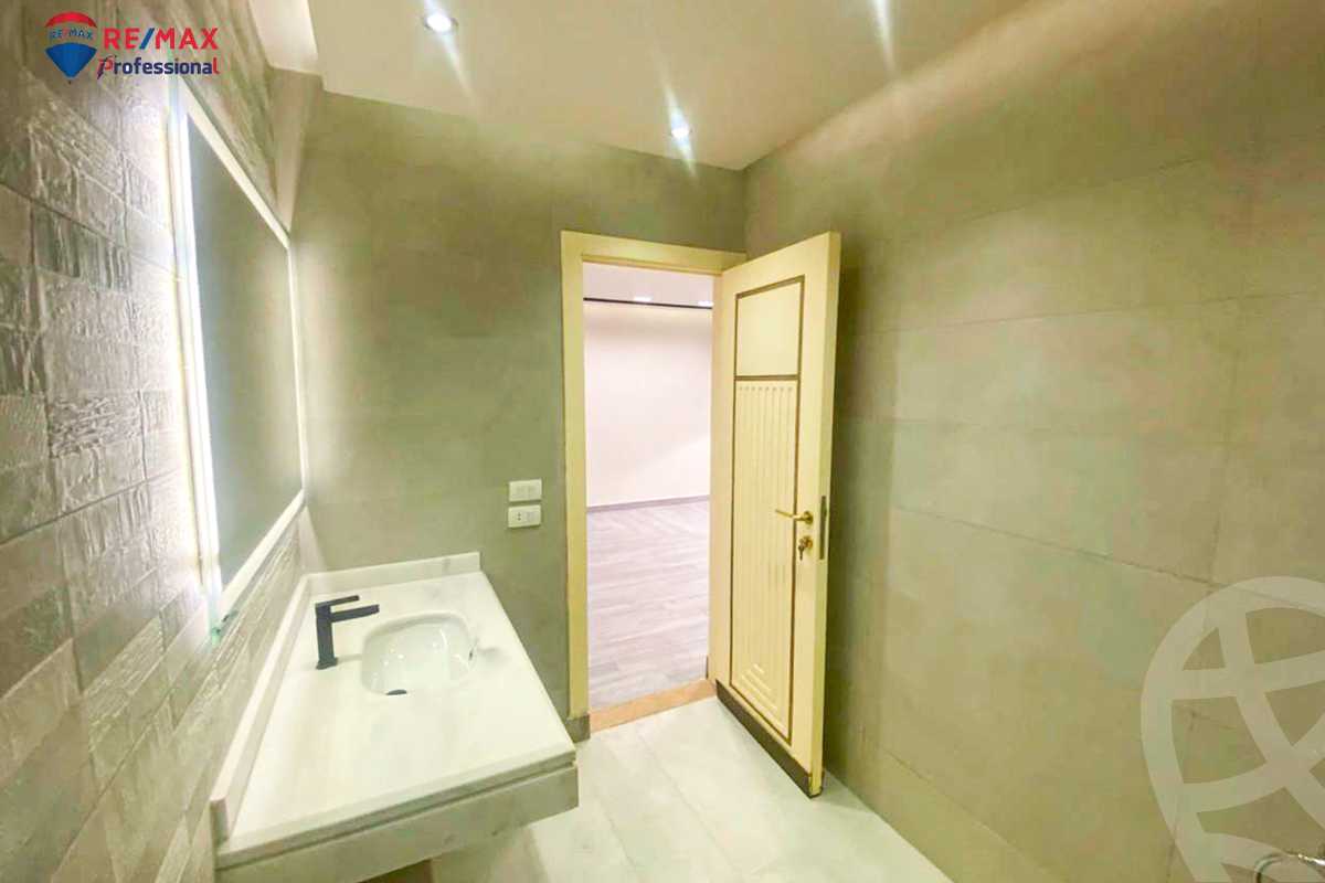 https://aqarmap.com.eg/ar/listing/6586016-for-sale-alexandria-stanley-abd-el-aziz-fahmy-st