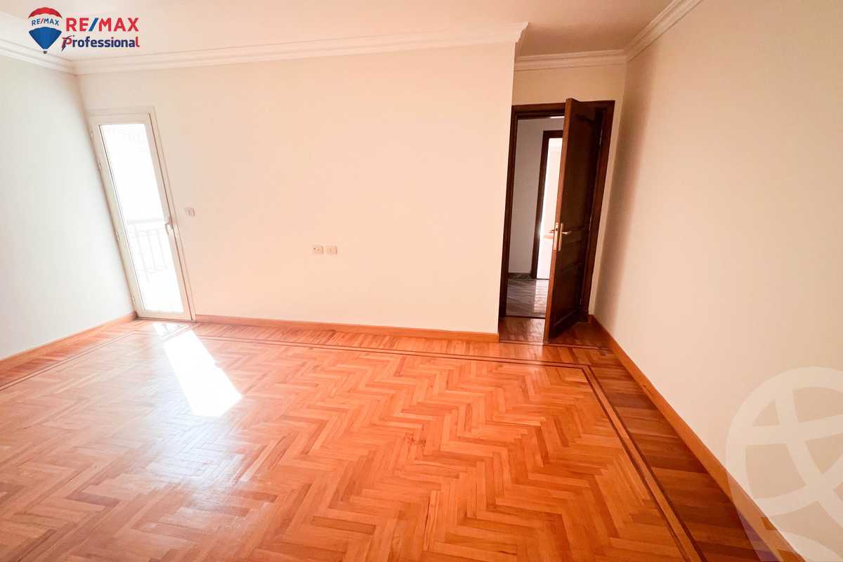 https://aqarmap.com.eg/ar/listing/6591003-for-sale-alexandria-sporting-abou-quer-st