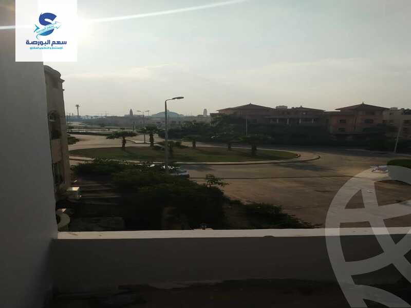 https://aqarmap.com.eg/en/listing/4653248-for-sale-cairo-el-sheikh-zayed-city-compounds-in-sheikh-zayed-dh-jyt-blz-mykwn-llttwyr