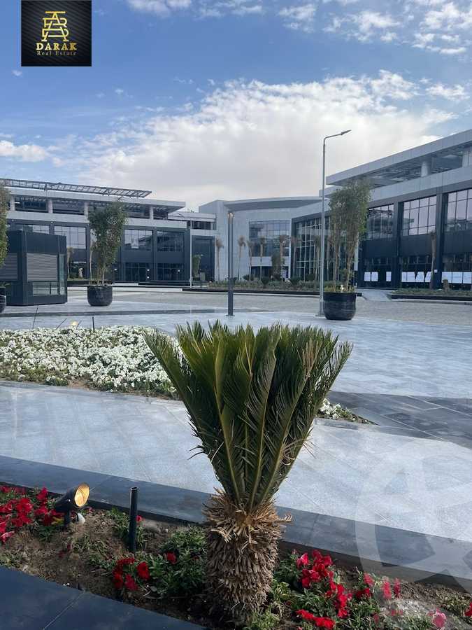 https://aqarmap.com.eg/ar/listing/4256554-for-sale-cairo-new-cairo-madinaty-etast-hub-mall-tmg