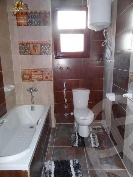 https://aqarmap.com.eg/en/listing/4324747-for-rent-alexandria-el-montazah-el-geesh