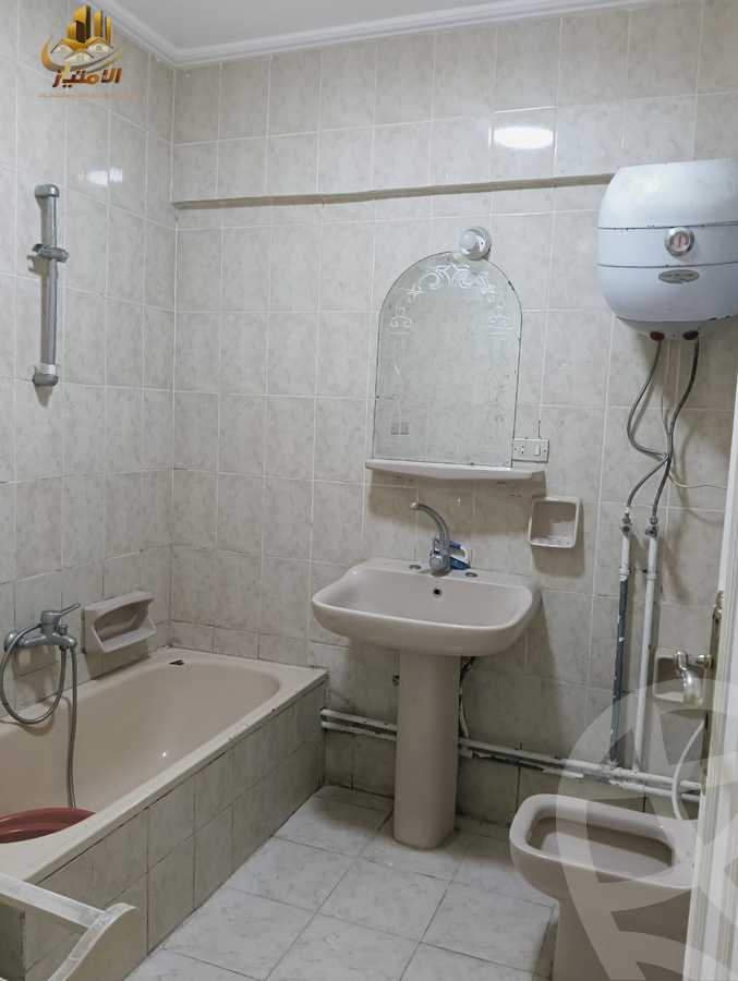 https://aqarmap.com.eg/ar/listing/5789353-for-rent-alexandria-el-mandara-tryq-ljysh