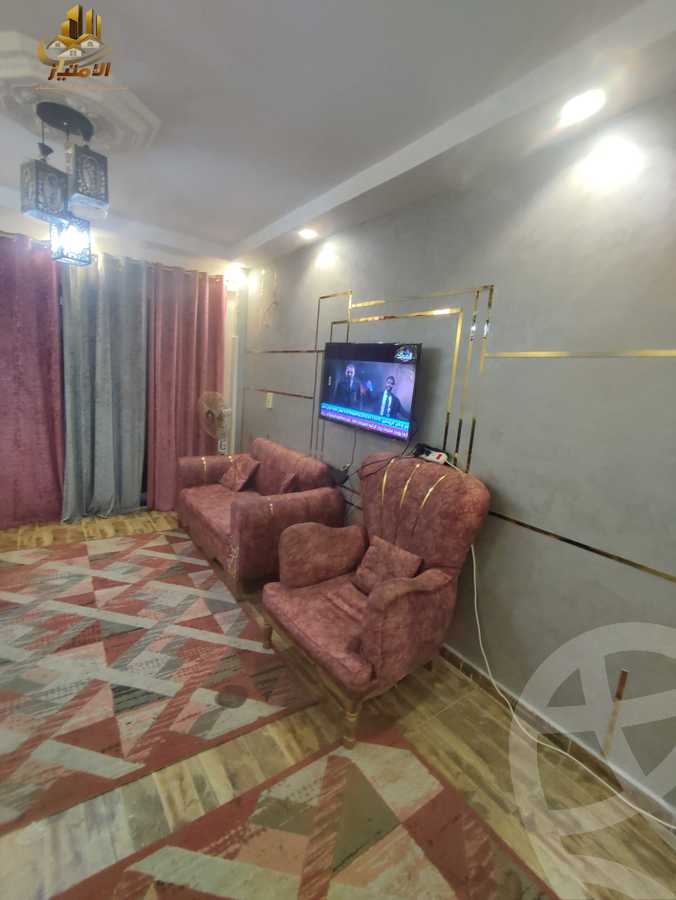 https://aqarmap.com.eg/ar/listing/5989335-for-rent-alexandria-miami-el-gaish-rd-st